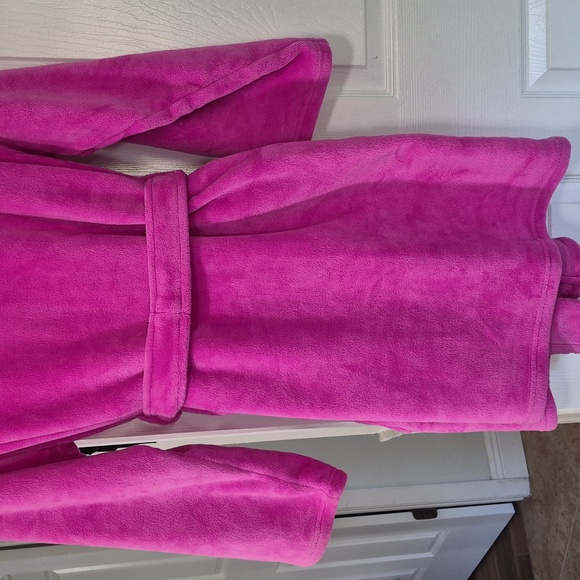 Like New Victoria's Secret Pink Fuzzy XL Robe - Picture 6 of 8
